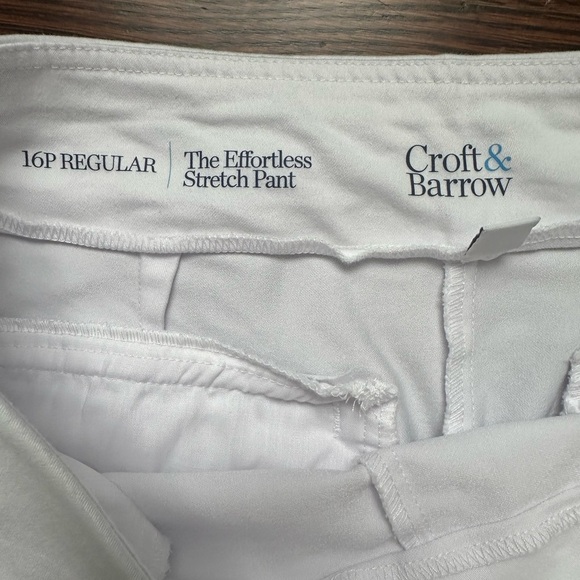 Croft & Barrow White Ankle Pants - Picture 2 of 5